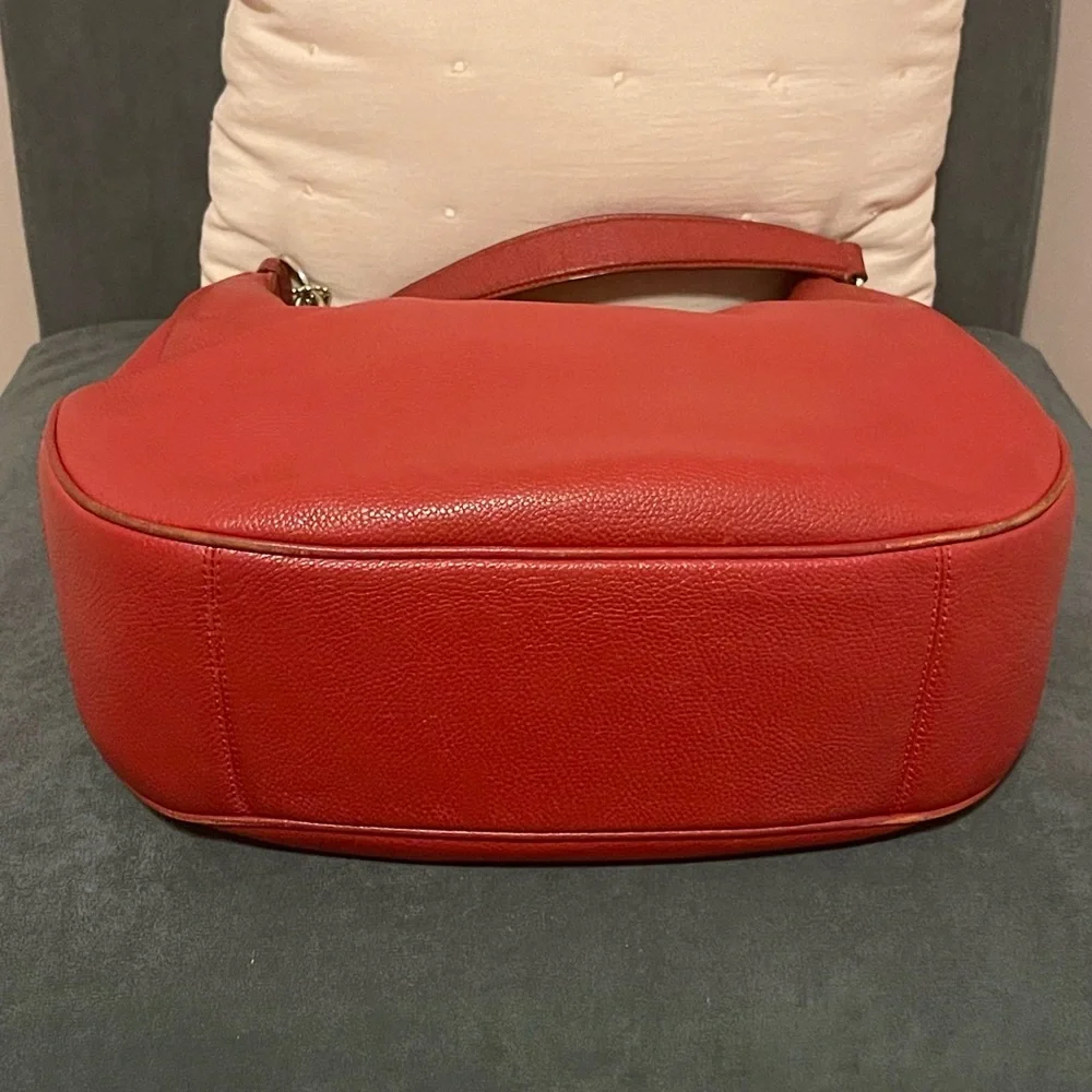 Coach Harley East West Hobo Large Red Hand Bag with Gold Hardware - Picture 9 of 11